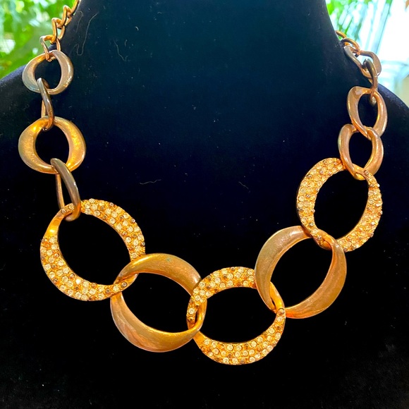 Jewelry - RHINESTONE LINK NECKLACE